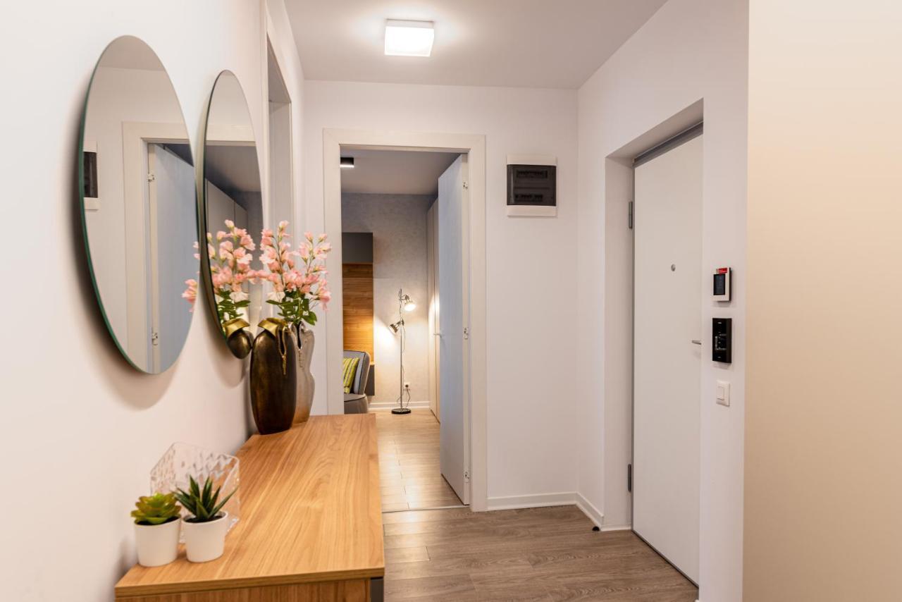 Ferienwohnung North Twin1 - Aviatiei Bukarest Exterior foto